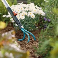 GARDENA Combisysteem Krabber Cultivatior - Werkbreedte 9 Cm - Aanbevolen Steellengte 130 Cm 25 GARDENA Combisysteem Krabber Cultivatior - Werkbreedte 9 Cm - Aanbevolen Steellengte 130 Cm -Tuingereedschap 1193x1200 1