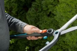 GARDENA - 2 In 1 EnergyCut Heggenschaar - 2.5x Meer Kracht - Totale Lengte 60 Cm 28 GARDENA - 2 In 1 EnergyCut Heggenschaar - 2.5x Meer Kracht - Totale Lengte 60 Cm -Tuingereedschap 1200x799 62