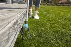 GARDENA Comfort Grasschaar - Op Steel -Tuingereedschap 1200x799 76