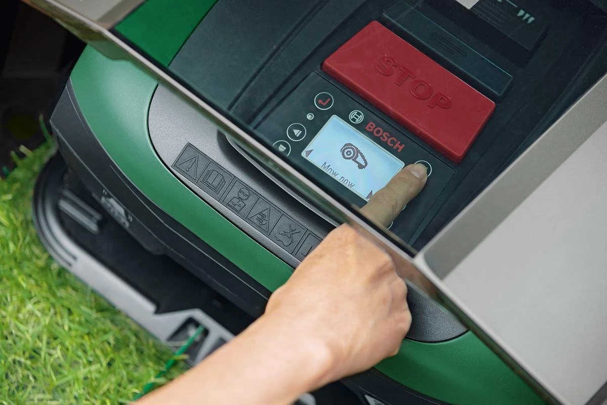 Bosch Indego XS 300 Robotmaaier - Maaibreedte 19 Cm - Voor Gazons Tot 300 M2 12 Bosch Indego XS 300 Robotmaaier - Maaibreedte 19 Cm - Voor Gazons Tot 300 M2 - Afbeelding 12