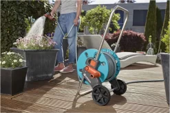 GARDENA - AquaRoll CleverRoll S Set Slangenwagen - Incl. 20 M Slang - Maximaal 40 M Opbergcapaciteit 17 GARDENA - AquaRoll CleverRoll S Set Slangenwagen - Incl. 20 M Slang - Maximaal 40 M Opbergcapaciteit -Tuingereedschap 1200x800 342