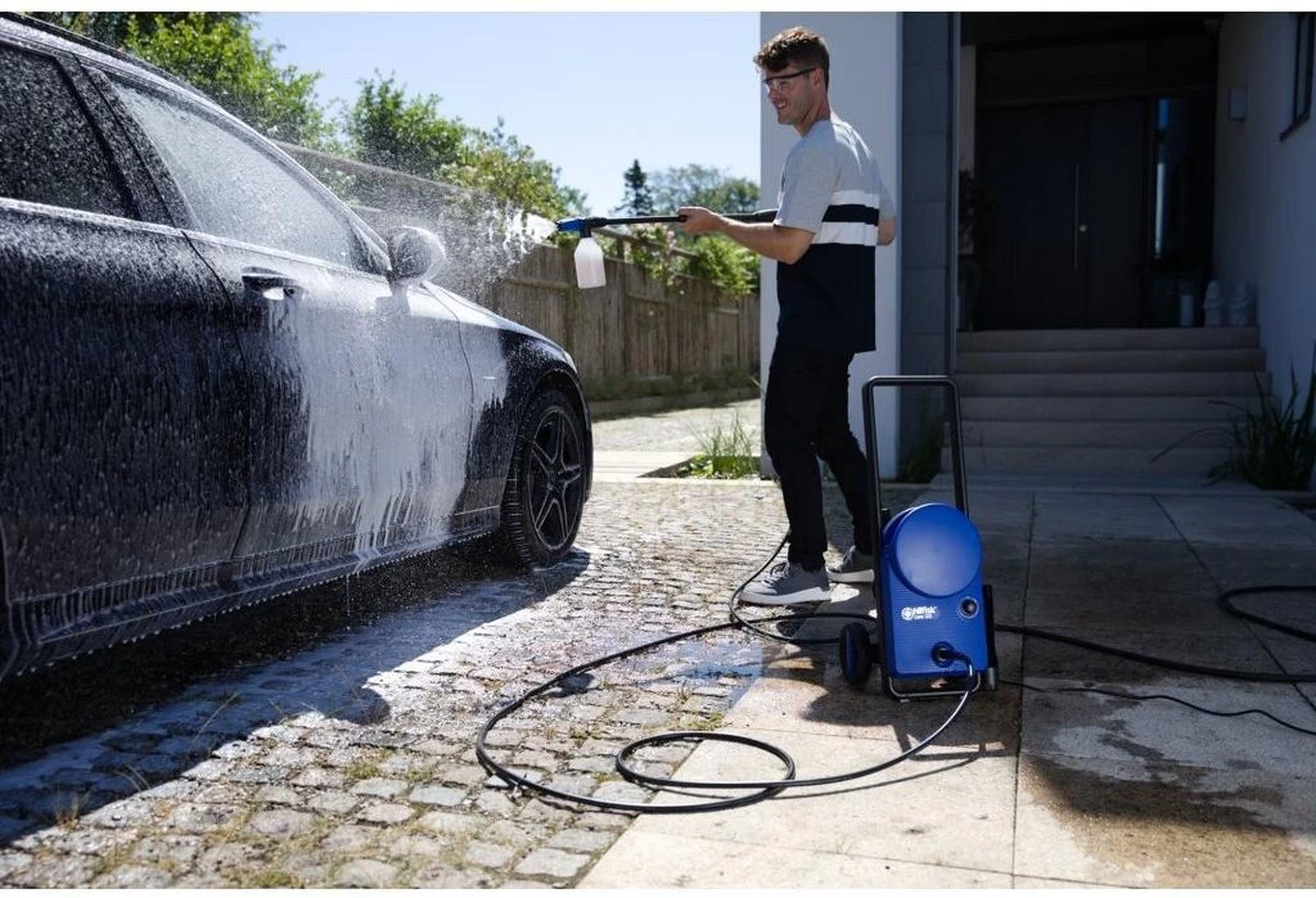 Nilfisk Core 125-5 PC Hogedrukreiniger - Terrasreiniger - 125 Bar - 5 Meter Waterslang 8 Nilfisk Core 125-5 PC Hogedrukreiniger - Terrasreiniger - 125 Bar - 5 Meter Waterslang - Afbeelding 8