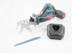 Voorkant -Tuingereedschap 1200x889