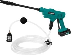 VONROC Accu Drukreiniger 20V – 24bar – 198 L/h - Incl. 5m Aanzuigslang, Reinigingsmiddelenfles En Regelbare Spuitmond – Incl. 2x 2.0Ah Accu En Snellader -Tuingereedschap 1200x939