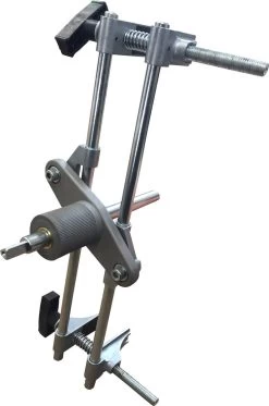 T-Mech Slotkast Frees – Freesmal Deurslot - Inclusief 6 Hardmetalen Frezen - 43 Cm H X 20 Cm B X 15 Cm D - Nauwkeurige Frees In 5 Minuten 13 T-Mech Slotkast Frees – Freesmal Deurslot - Inclusief 6 Hardmetalen Frezen - 43 Cm H X 20 Cm B X 15 Cm D - Nauwkeurige Frees In 5 Minuten -Tuingereedschap 795x1200 1