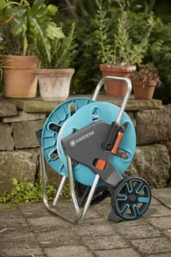 GARDENA - AquaRoll CleverRoll S Set Slangenwagen - Incl. 20 M Slang - Maximaal 40 M Opbergcapaciteit 18 GARDENA - AquaRoll CleverRoll S Set Slangenwagen - Incl. 20 M Slang - Maximaal 40 M Opbergcapaciteit -Tuingereedschap 798x1200 4